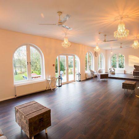 Gray Manor Hotel 콜더톤 외부 사진